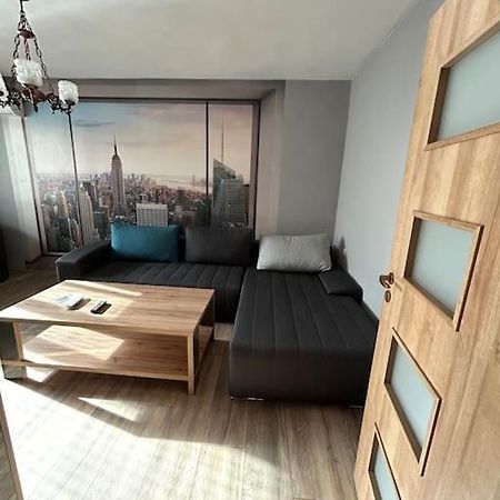 Апартаменты Luxurious Flat Pleven Center Экстерьер фото